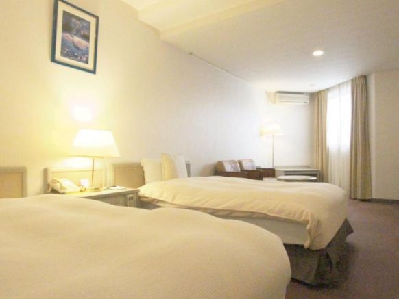 Hotel New Century по адресу Okinawa City, Goya 2-1-43