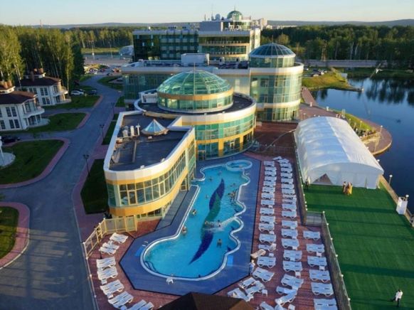 Гостиница Ramada по адресу Екатеринбург, 10-й км Кольцовского тракта, д. 15