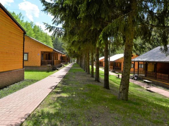 Загородный клуб Флора Парк по адресу Солнечногорский р-он, с.п. Соколовское, вблизи д. Трусово, д. 3