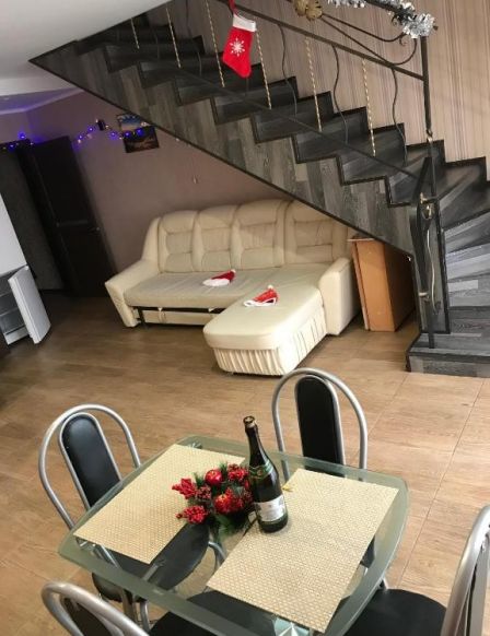 Дом отдыха Bungalo Family House по адресу Зелёная Поляна, оз. Банное (Якты-Куль), ул. Гагарина, д. 15/1