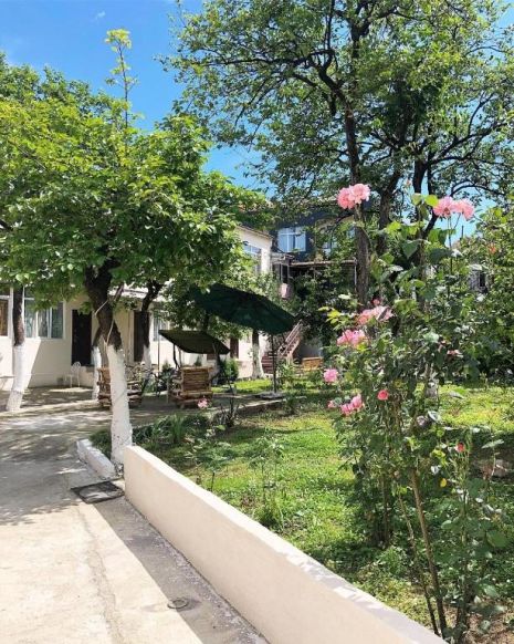 Отель Batumi Summer по адресу Батуми, 11 Zubalashvili St