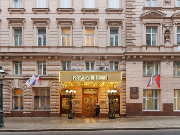 Гостиница Будапешт по адресу Москва, ул. Петровские линии, д. 2, 1 км трассы М-6 (Р22)