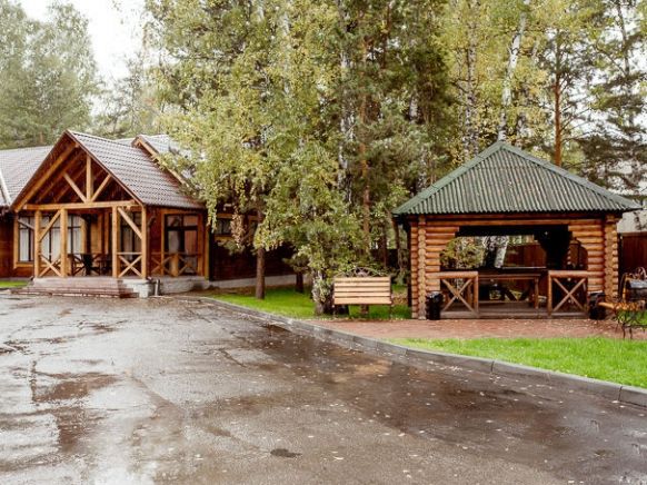 Гостиница Золотая подкова по адресу Барнаул, Ленточный бор ш., д. 31