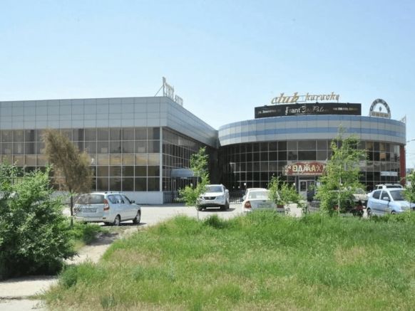 Отель Palace по адресу Волгоград, ул. Землячки, д. 40, 953 км трассы М-6 (Р22)