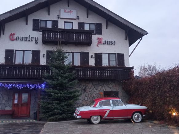 Отель Кантри Хауз по адресу Нижний Новгород, пос. Новинки, ул. Береговая