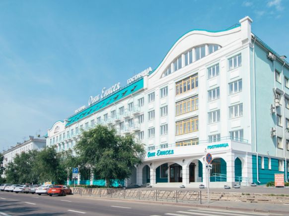 Гостиница Огни Енисея по адресу Красноярск, ул. Дубровинского, д. 80