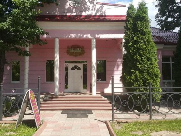 Отель Четыре короны по адресу Дмитров, ул. Лиры Никольской, д. 7