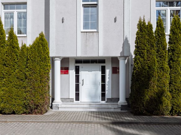 Отель Votre Maison по адресу Калининград, ул. Демьяна Бедного, д. 2Б