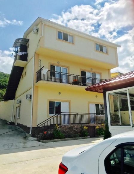 Guest house Inessa по адресу Шепси, ул. Родниковая, д. 23