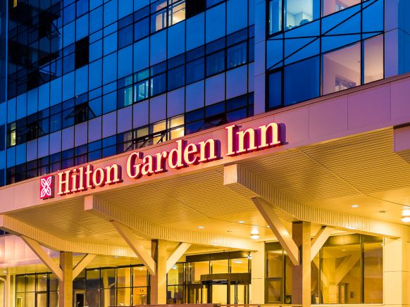 Отель Hilton Garden Inn Krasnoyarsk по адресу Красноярск, ул. Молокова, д. 37