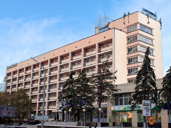 Гостиница Бригантина по адресу Новороссийск, Анапское ш., д. 18, 1486 км трассы М4