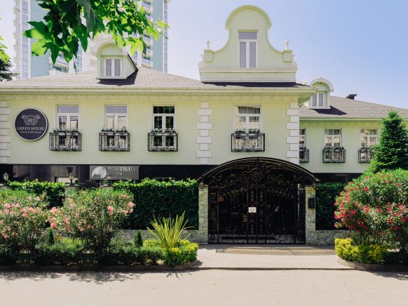 Гостиница Green House Detox & Spa Hotel по адресу Сочи, ул. Дивноморская, д. 26