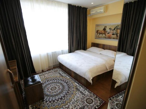Altai Business Hotel по адресу Алматы, Tole Bi Street 142