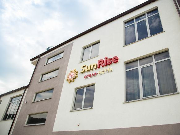 Отель SunRise по адресу Краснодарский край, Туапсинский р-н, с. Небуг, ул. Приморская, д. 22г/1
