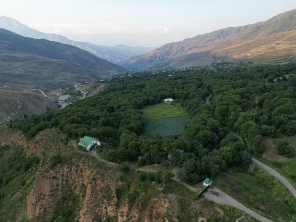 Отель Дубовая Роща по адресу Дагестан, Докузпаринский р-н, с. Микрах, ул. Кельбиханова, д. 63