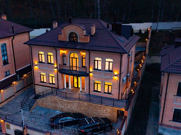 Grig's Hotel по адресу Кисловодск, ул. Клубная, д. 6Б