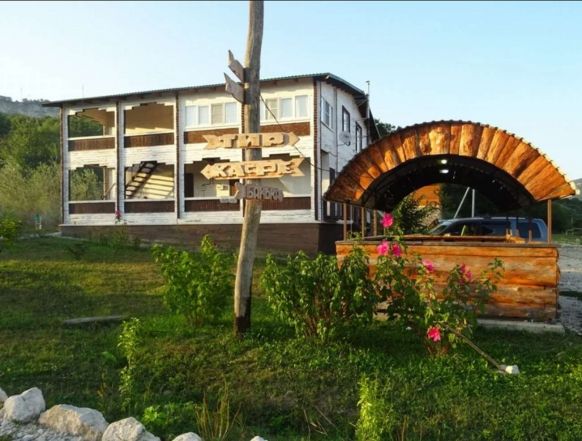 База отдыха Тхач от Травел Хотелс Антураж по адресу Адыгея, Майкопский р-н, ст-ца Даховская