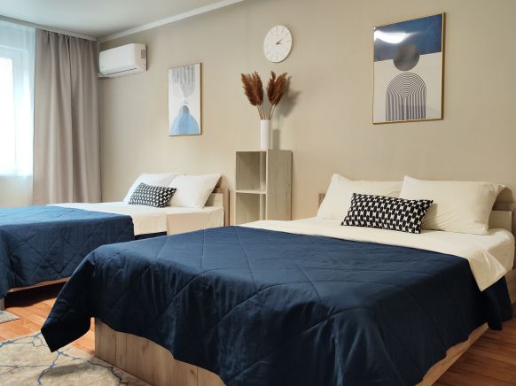 Апартаменты Panda Home на улице Ю.-Р.Г. Эрвье 24к3 по адресу Тюмень, ул. Ю.-Р.Г. Эрвье, д. 24к3