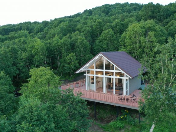 Шале Chalet UpLodge по адресу Петропавловск-Камчатский, ул. Шелихова, д. 16
