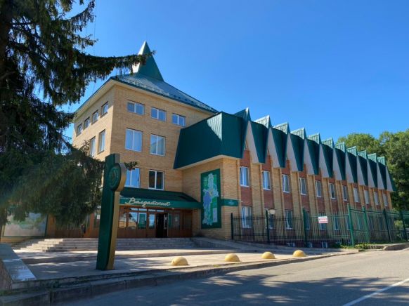 Гостиница Национального парка Валдайский по адресу Валдай, ул. Победы, д. 5