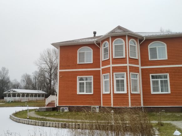Загородный отель Коновалово по адресу Московская обл., г.о. Шаховская, д. Степаньково, ул. Фермерская, д. 1