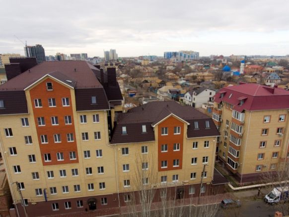 Гостиница Волга-Волга по адресу Астрахань, ул. Мусы Джалиля, д. 30, 1372 км трассы М-6 (Р22)